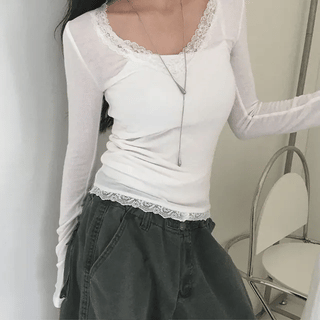 Norzen Lace V-neck Long Sleeve T-shirt