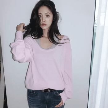 Raum Deep U-Neck Loose Fit Long Sleeve Knit