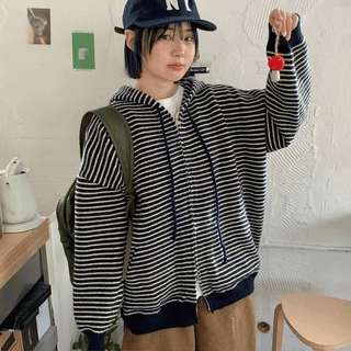 Kidenko Two-way Stripe Over-the-Knit Zip-Up Hoodie