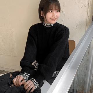 D'Roy Round Crop Knit