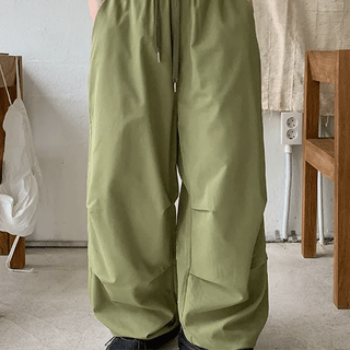 Gyuko Color Elastic Banding Parachute Pants
