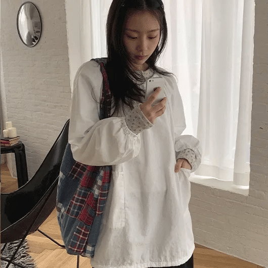 Hudin U-neck Cotton Pocket Blouse