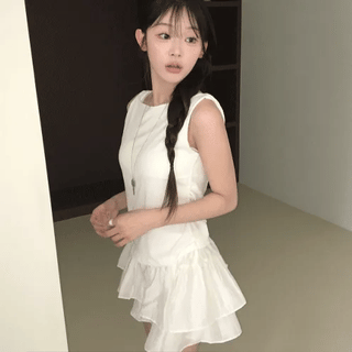 Neca Sleeveless