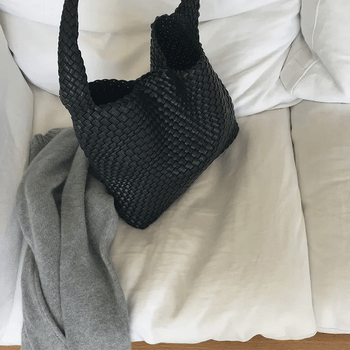 Vete shoulder bag