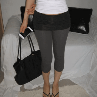 SOFT SHIRRING SKIRT CAPRI LEGGINGS