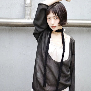 Loose mesh knit