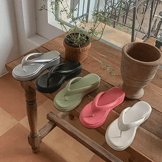 Hate Platform Flip-flops