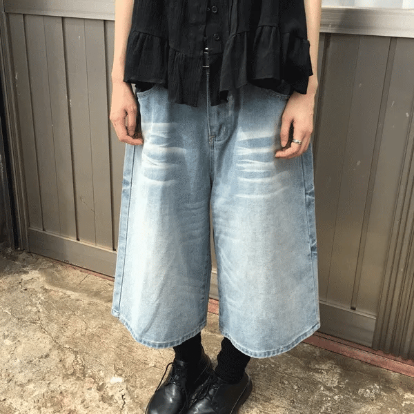 Perry Denim Bermuda Pants (2 colors)