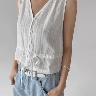 Scent Stripe Seersucker Sleeveless Blouse