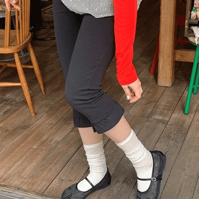 Eamon Capri Frill Leggings Pants