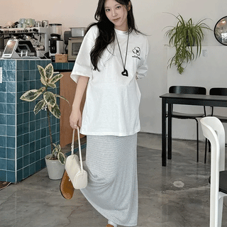 Easel striped long skirt