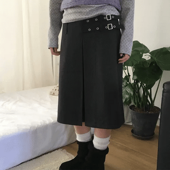 Poor Buckle Midi Skirt