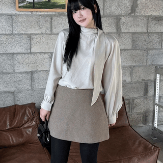 Viola tie blouse