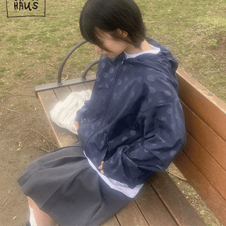 Shinka Dot Hooded Wind Jumper