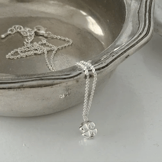 Clover Necklace