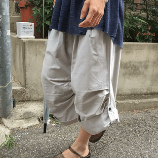 Akio Parachute Roll-up Bermuda Pants