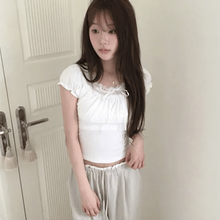 Loving Lace Ribbon T-shirt