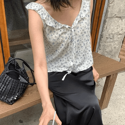 Ether Frill Sleeveless Blouse