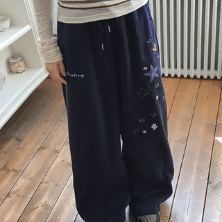 Sunao Star Embroidered Patch Elastic Waist Wide Pants