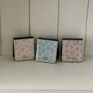 Lovely Leopard Fabric Galaxy Z-Flip Fold 8 Epoxy Silver Bumper Case
