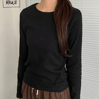 Venir Round Ribbed Long Sleeve Tee
