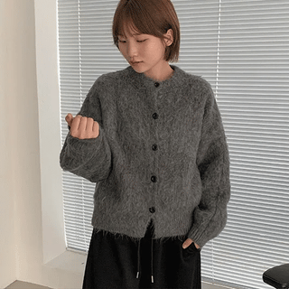 Koryus Heathered Fur Round Knit Cardigan