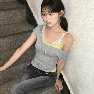 Butter Vintage U-Neck Top