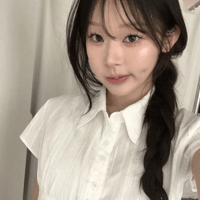 Lohe Short Sleeve Blouse