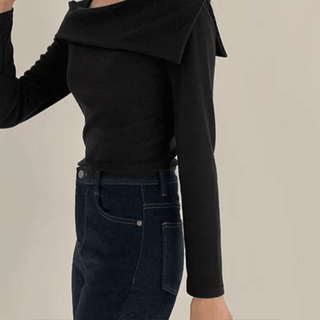 Mellow OffShoulder Knit Tee