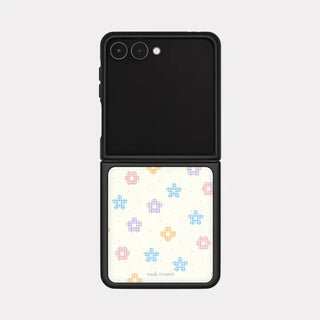 Flower Gingham Galaxy Z-Flip Fold 8 Epoxy Black Bumper Case