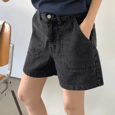 Ezmi Black Fatigue Denim Shorts
