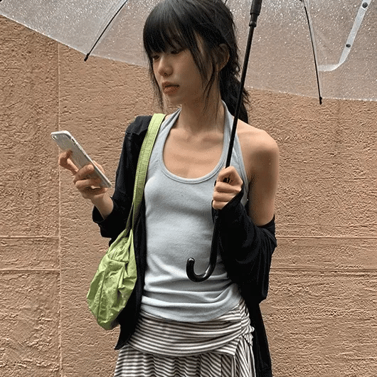 Kika Basic Halter Sleeveless