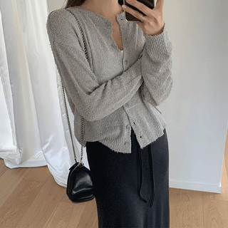 Teeth Raglan VNeck Cardigan