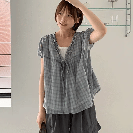 Temuq Check Frill Short Sleeve Blouse
