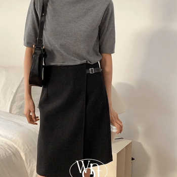 Basic Short Sleeve Turtleneck Knit