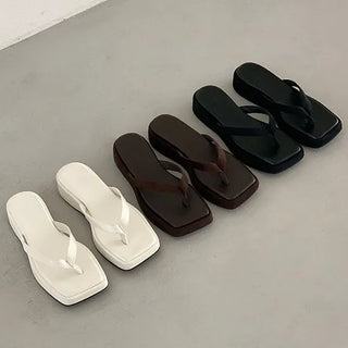 Viva Square flip-flops