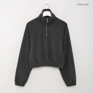 Fleece cropped half-zip pullover