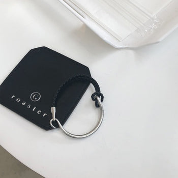 NO.88 Loop Bracelet