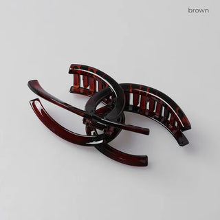 Cross hair clip