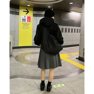 Pleated medium skirt