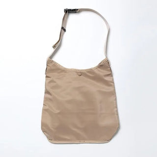 Pocket buckle bag