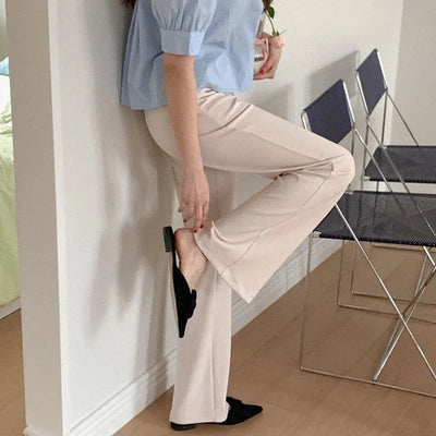 Bootcut slim slacks