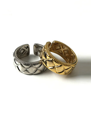 Twisted Bold Ring