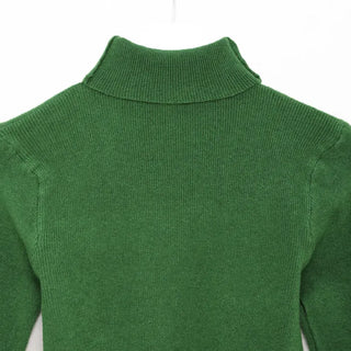 Basic turtleneck knitwear