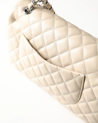 Quilted chain bag
