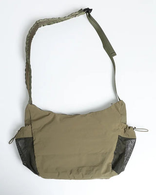 Multi-pocket shoulder bag