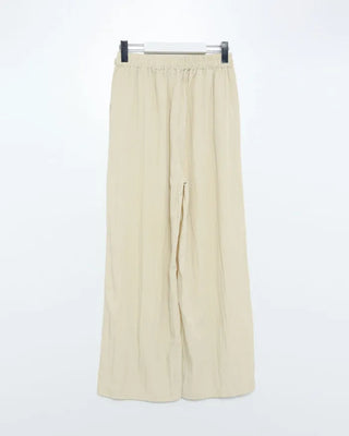 Frilled sleeveless top and wide-leg pants set