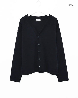 Oversized V-neck cardigan