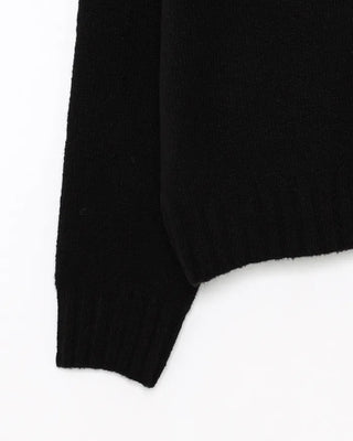 V-neck loose-fit knit