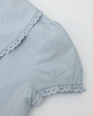 [6th Re-release] (ORIGINAL) Heart Button Lace Puff Blouse